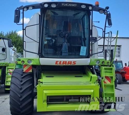 CLAAS Tucano 440 콤바인 수확기