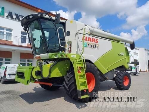CLAAS Tucano 440 콤바인 수확기