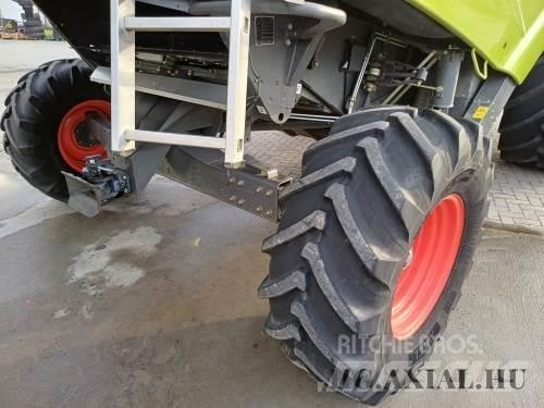 CLAAS Tucano 450 콤바인 수확기