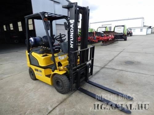 Hyundai 20L-7M 농기계 - 기타