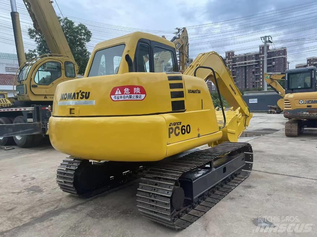 Komatsu PC 60 소형 굴삭기 7톤 미만