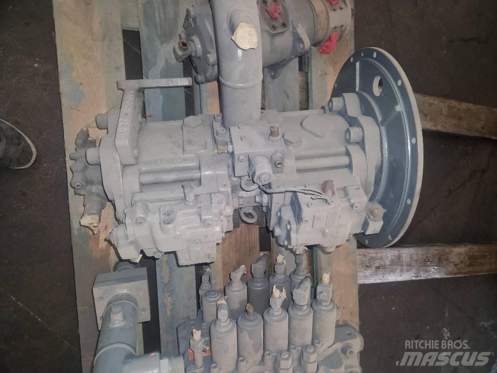 Daewoo S220LCV 유압식 기계