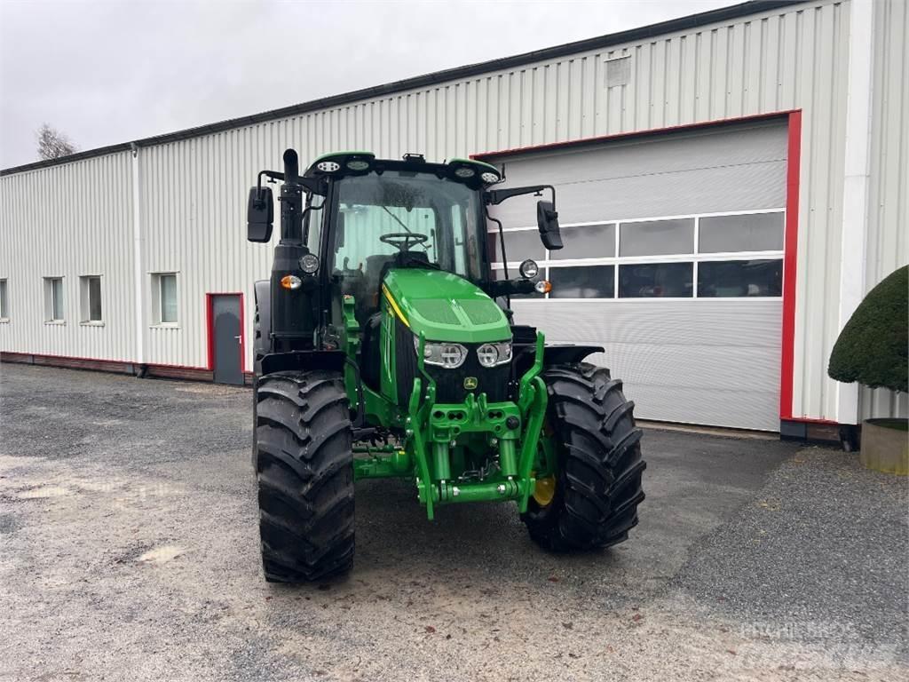 John Deere 6120M 트랙터
