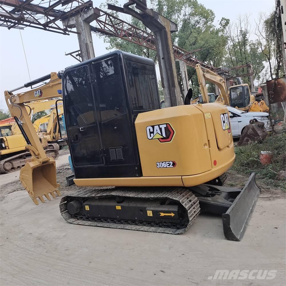 CAT 306 소형 굴삭기 7톤 미만