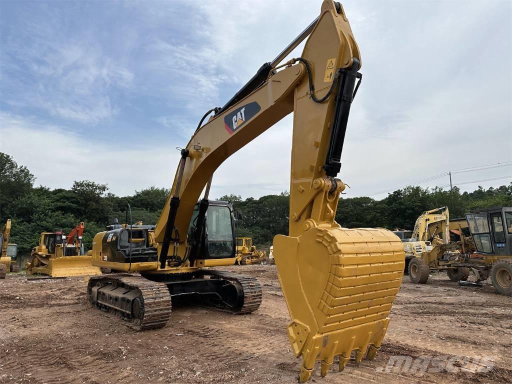 CAT 330 D L 대형 굴삭기 29톤 이상