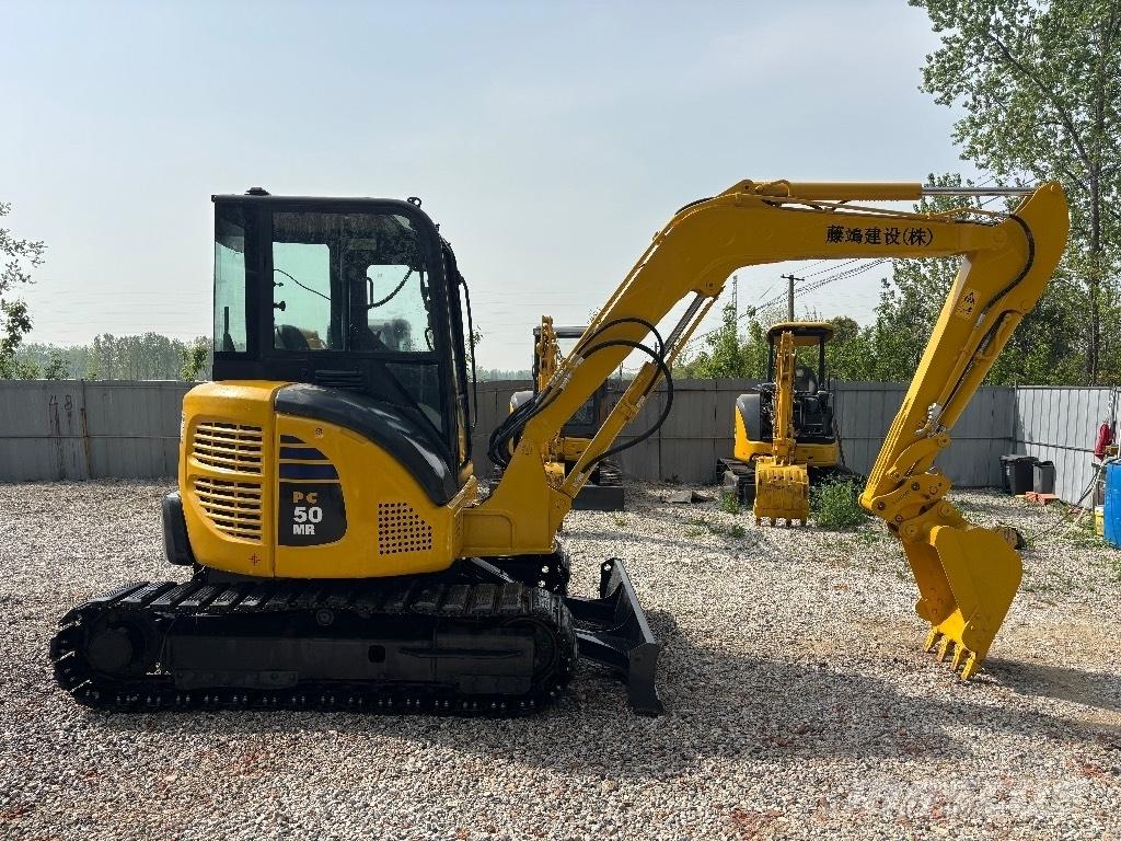 Komatsu PC 50 소형 굴삭기 7톤 미만
