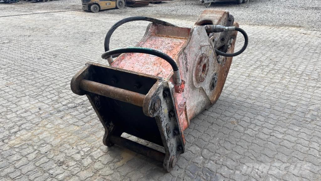 NPK G 18 J 크러셔