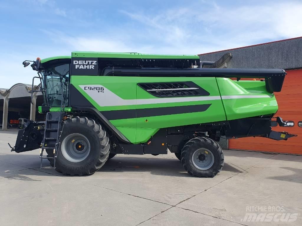 Deutz-Fahr C 9206 TS 콤바인 수확기