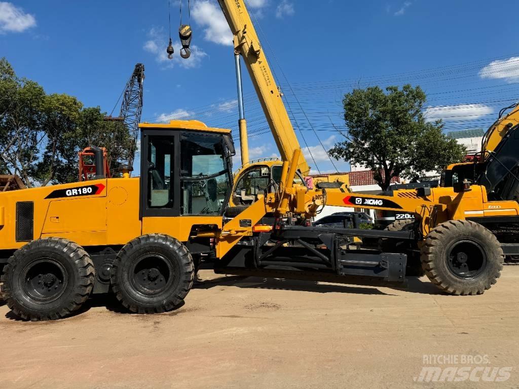 XCMG GR 180 그레이더
