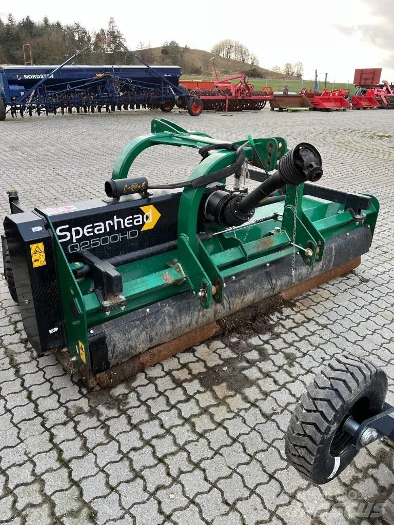 Spearhead Q 2500 HD 제초기