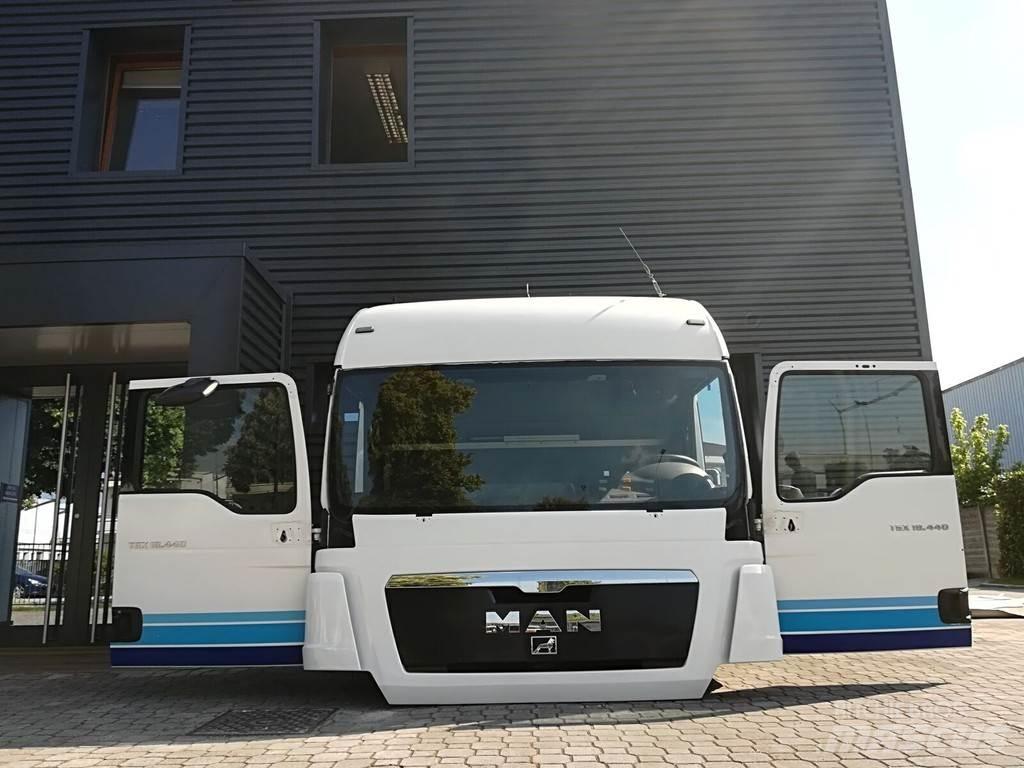 MAN TGX XLX EURO 5 캐빈 및 인테리어