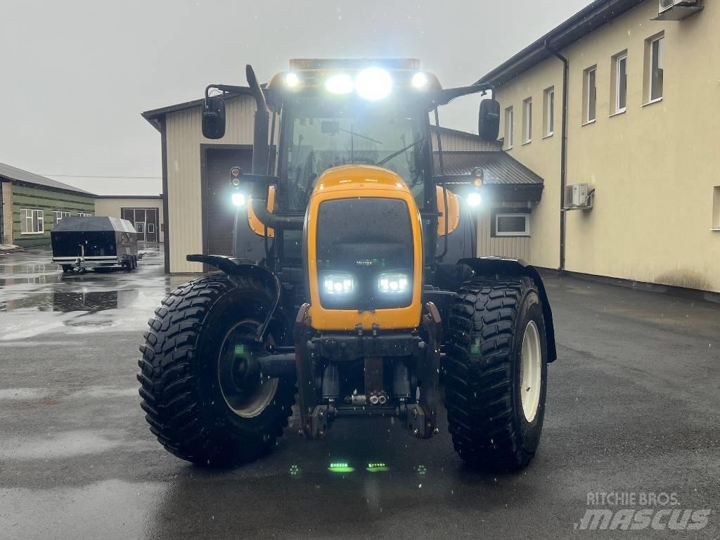 Valtra M 150-4 트랙터