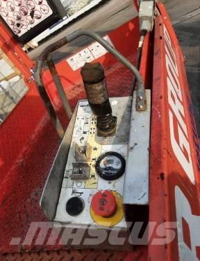 SkyJack SJ III 3226 가위형 리프트