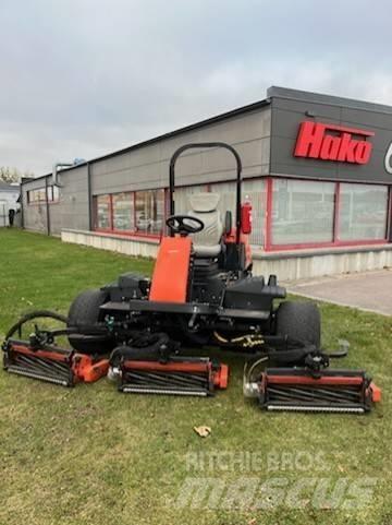Jacobsen 305 페어웨이 잔디깎기