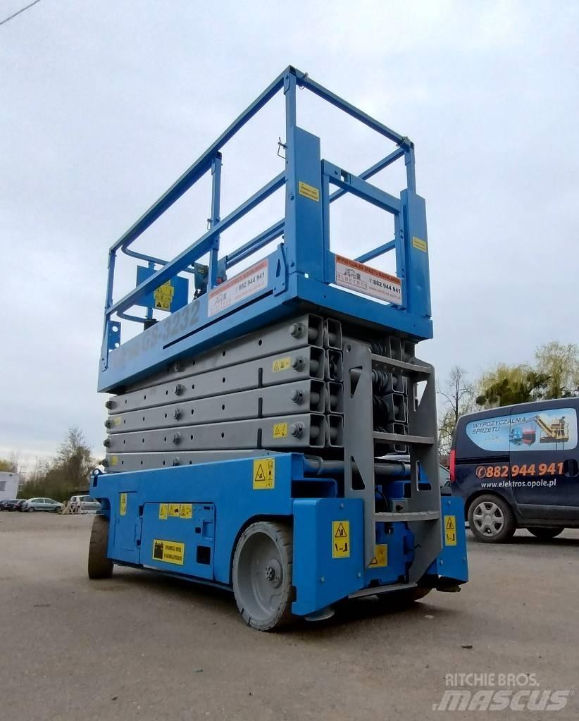 Genie GS 3232 가위형 리프트