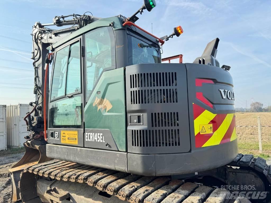 Volvo ECR145EL 대형 굴삭기 29톤 이상