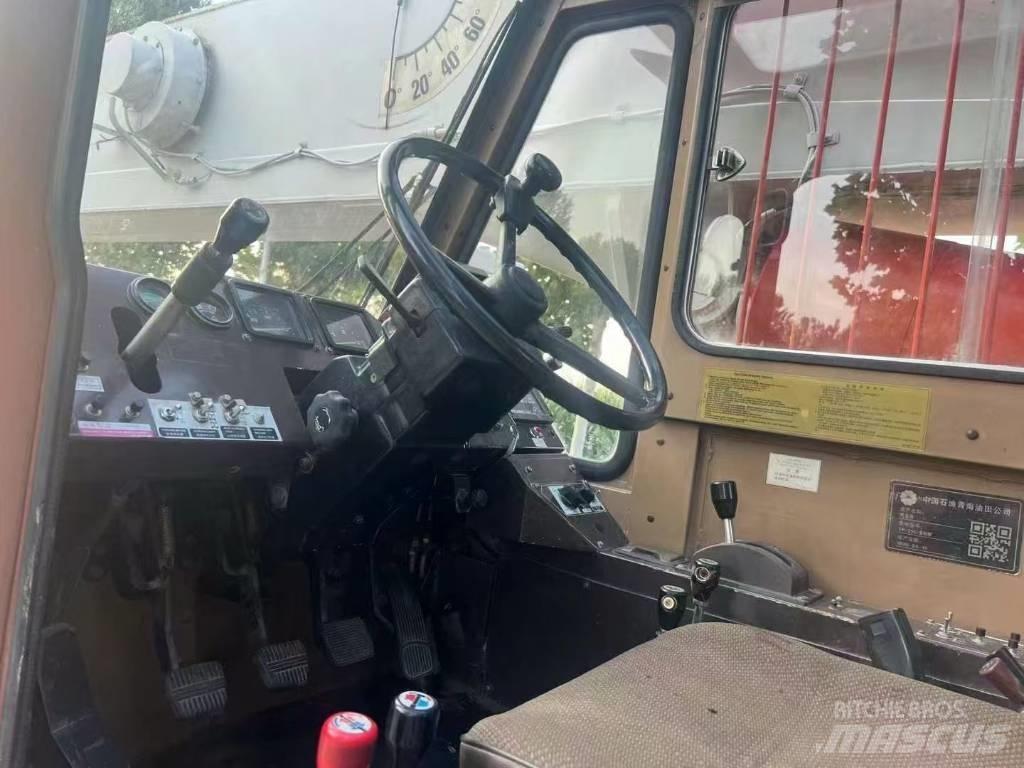 Tadano TR 250 EX A/T 크레인