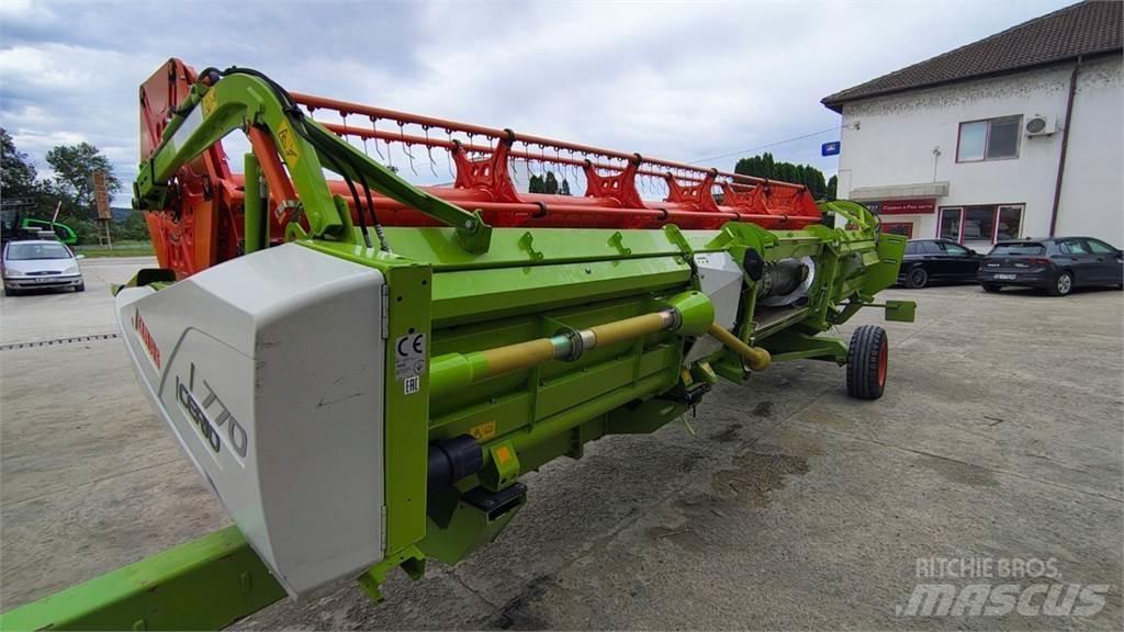 CLAAS CERIO 770 하비스터 헤드