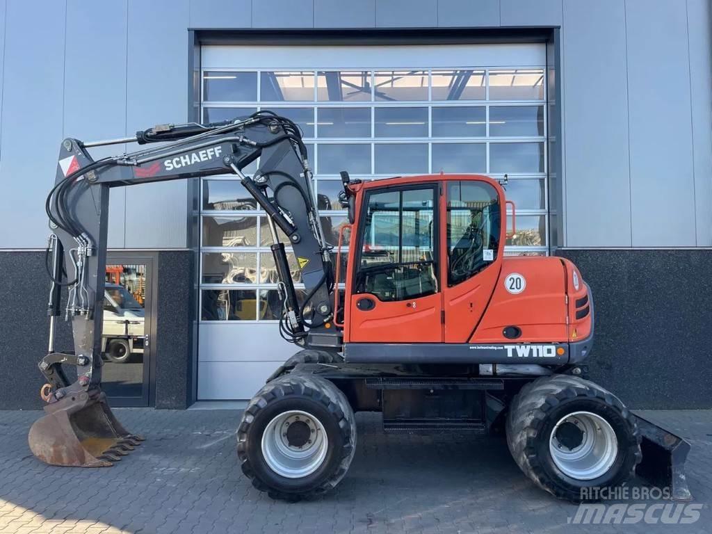 Terex TW110 중형굴삭기 7톤-28톤