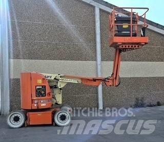 JLG E 300 AJP 관절형 전동이동 리프트