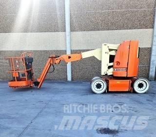 JLG E 300 AJP 관절형 전동이동 리프트