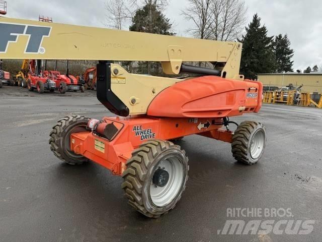 JLG M 600 JP 관절형 전동이동 리프트