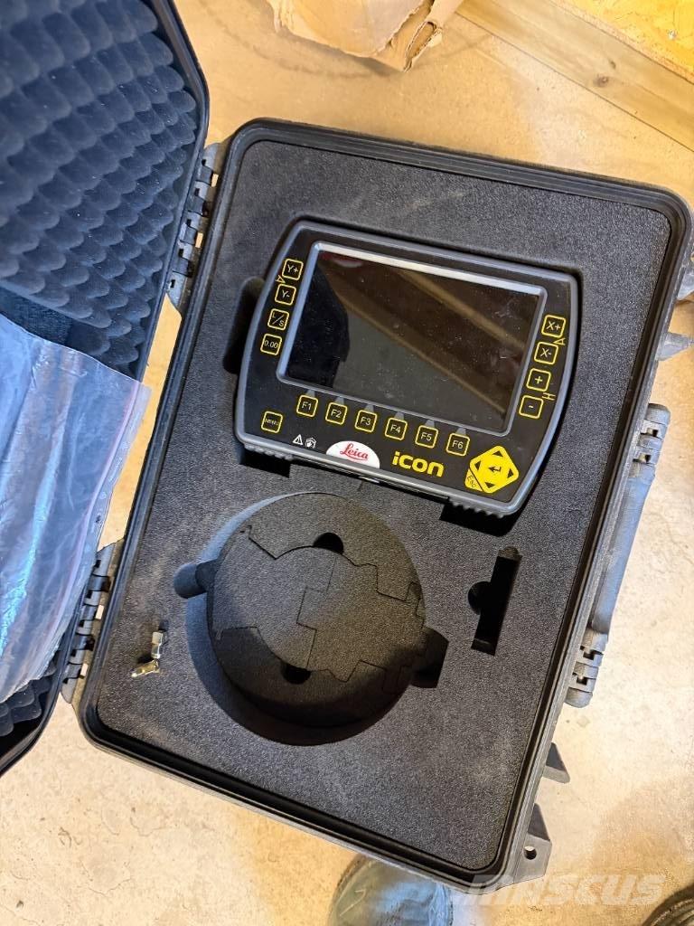 Hyundai HW 140  휠 굴삭기