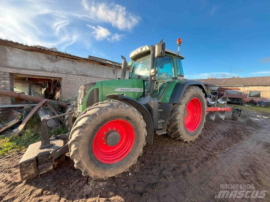 Fendt 820 트랙터