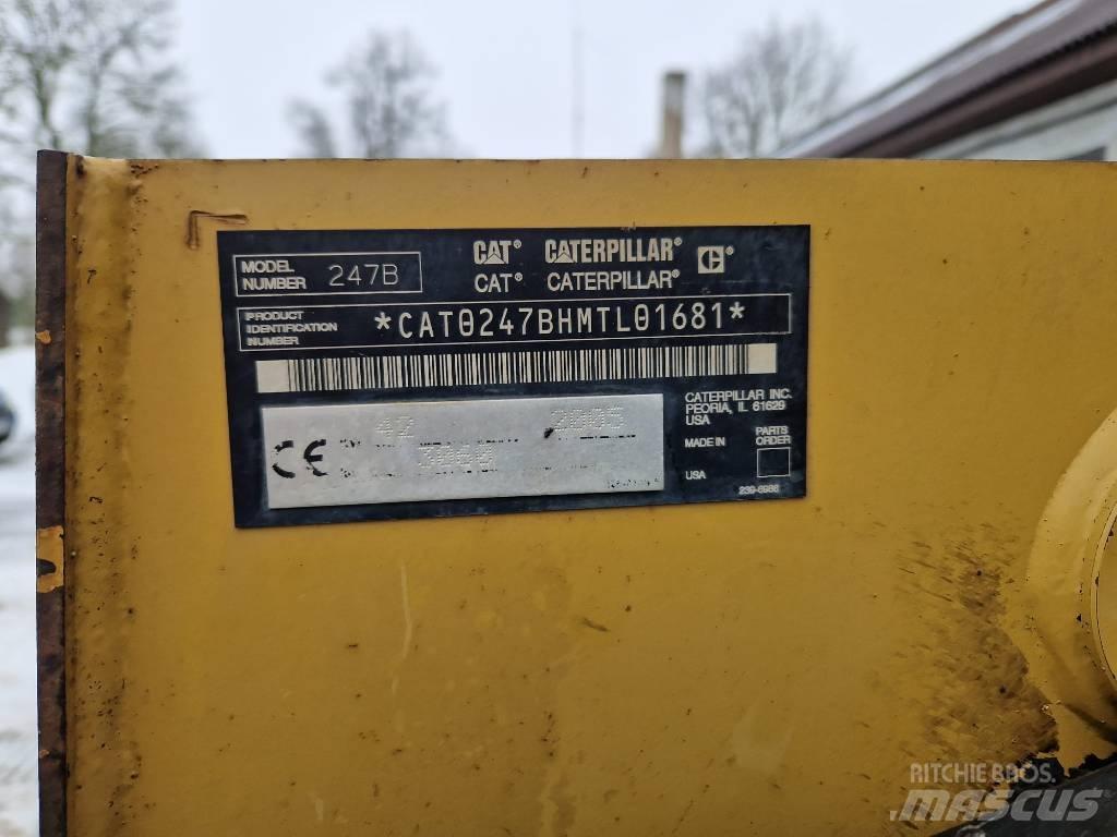 CAT 247 B 궤도식 로우더