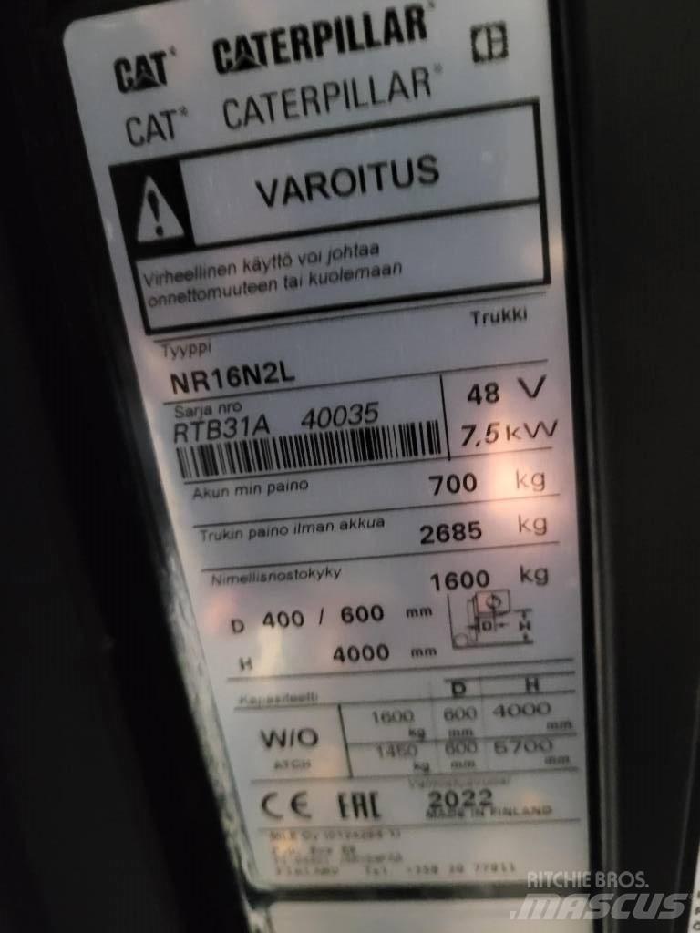 CAT NR16N2L 리치 트럭