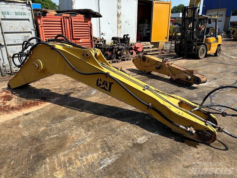 CAT 214 B FT boom  휠 굴삭기