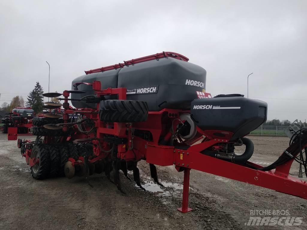 Horsch Focus 4 TD 드릴