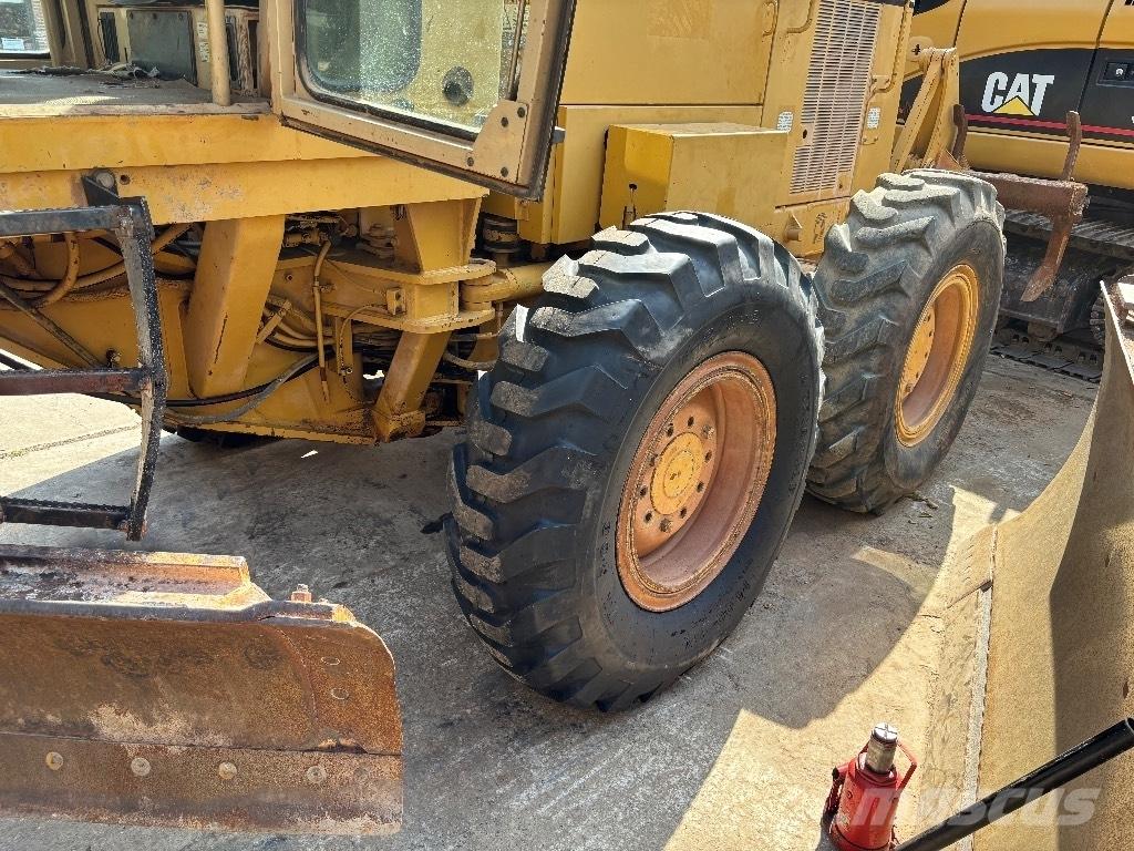 CAT 12 H 그레이더
