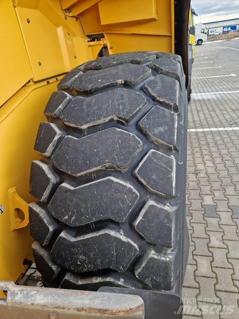 Volvo L 180 H  휠로우더