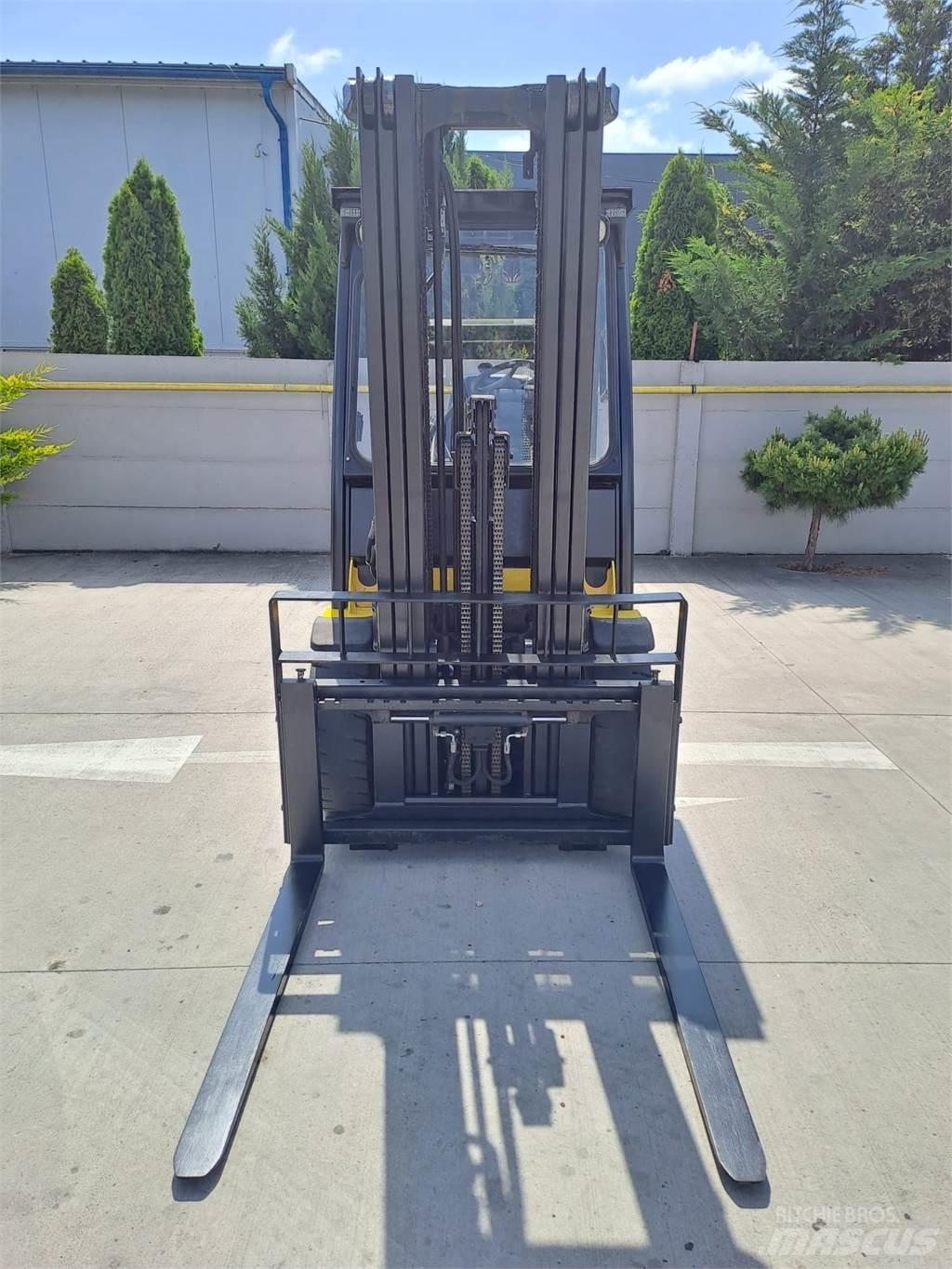 Yale GDP35VX 디젤 지게차