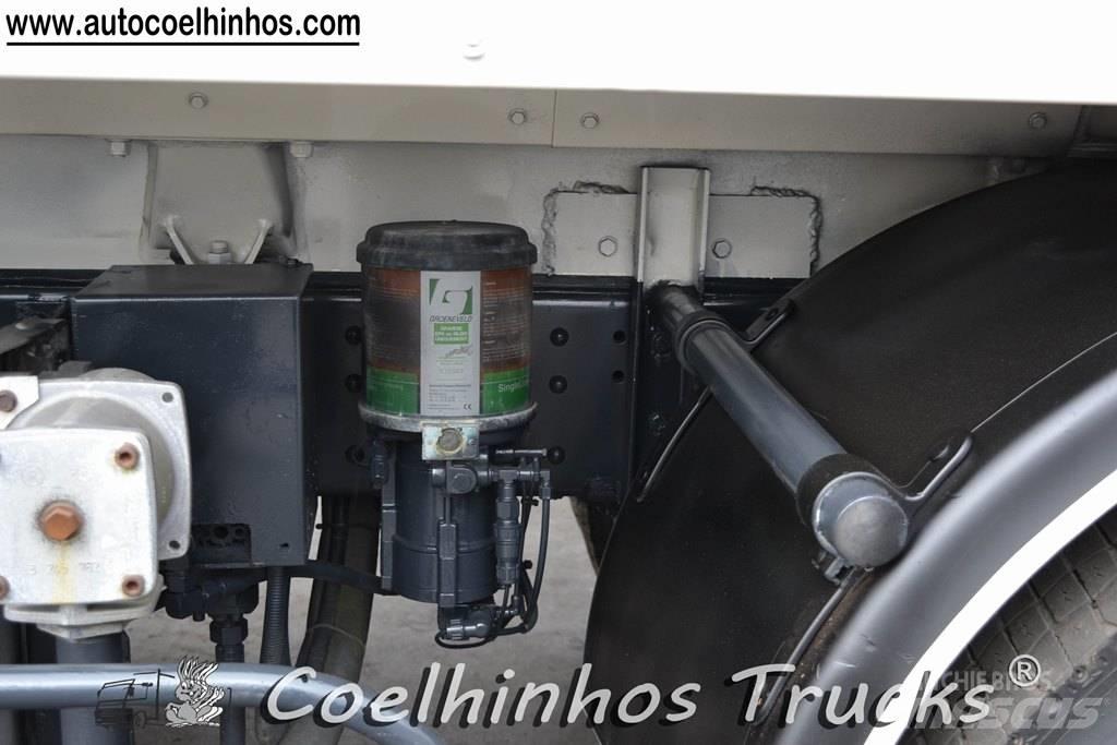 Scania P 380 탱커 트럭