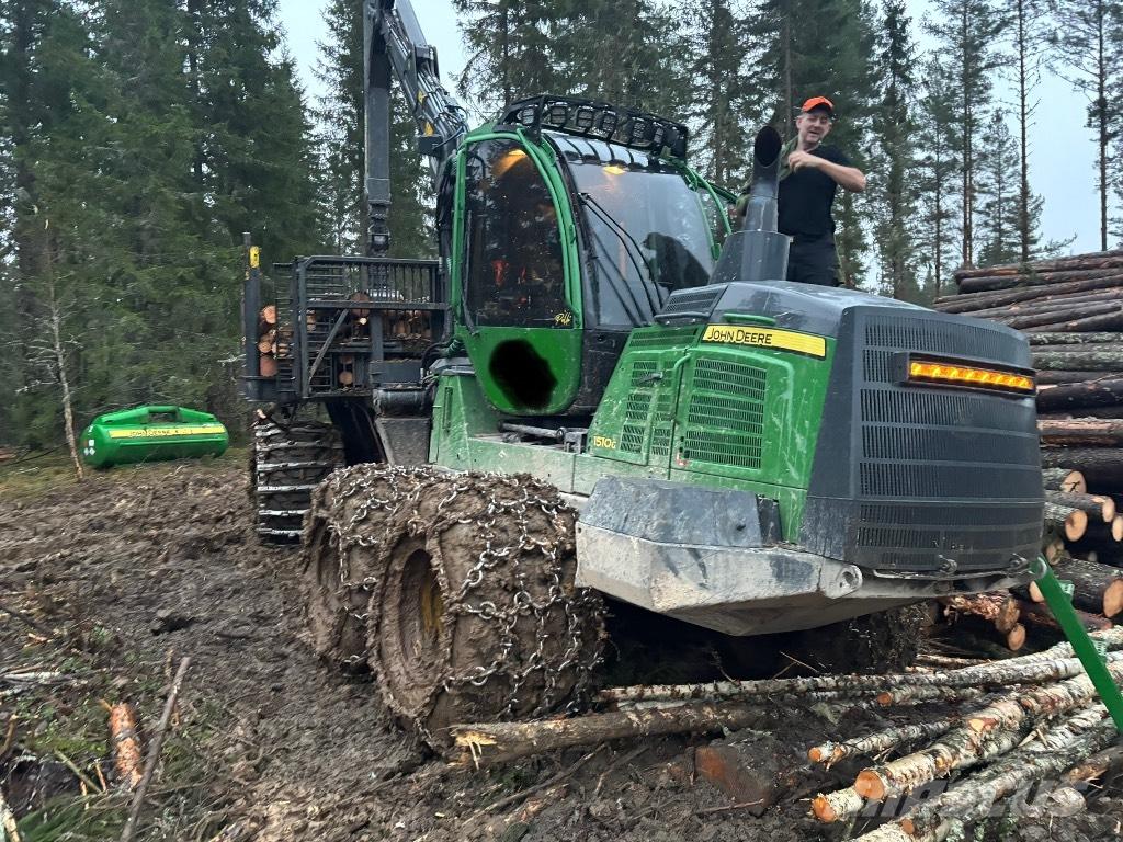 John Deere 1510G 원목 포워더