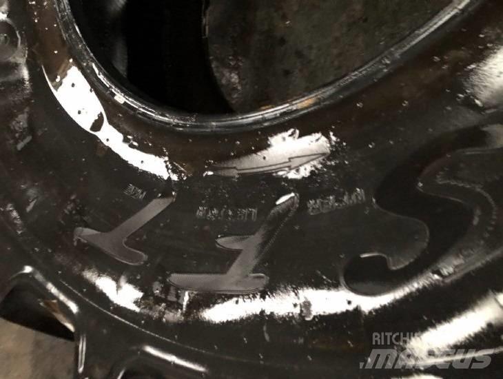 Mitas 700/70R38 타이어, 휠 및 림
