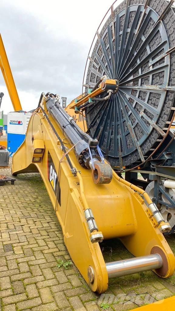 CAT 385/390/395 백호