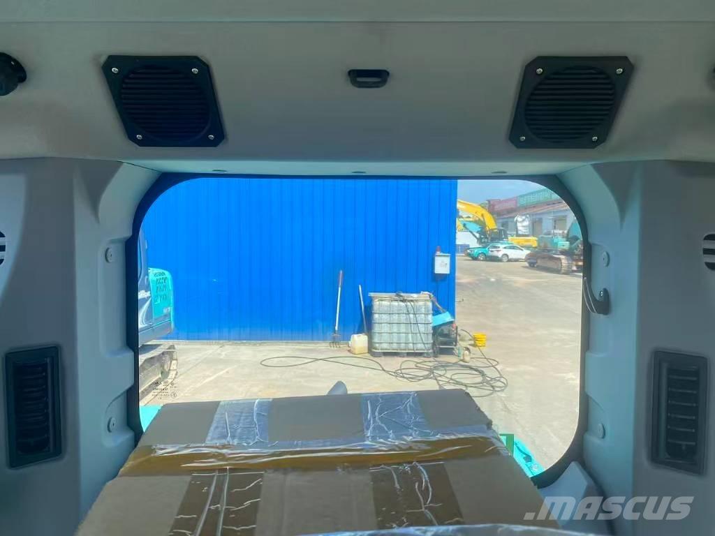 Kobelco SK70-11 소형 굴삭기 7톤 미만