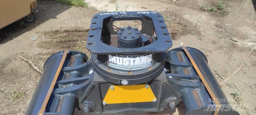 Mustang GRP 250 집게