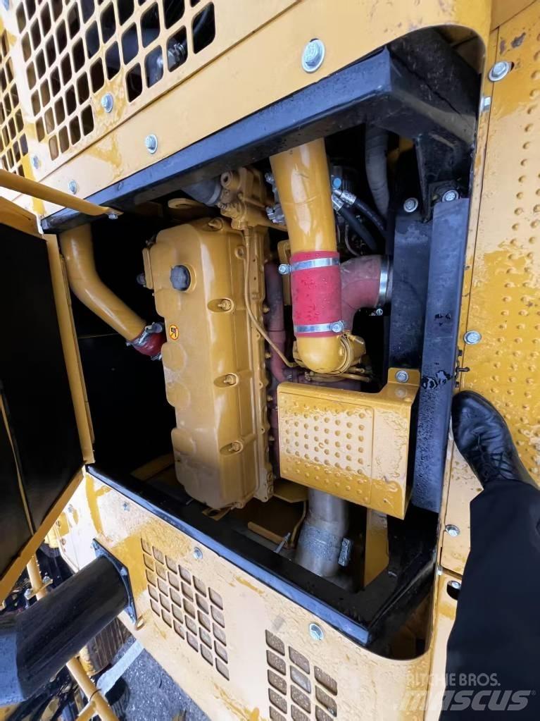 CAT 349 D2 대형 굴삭기 29톤 이상