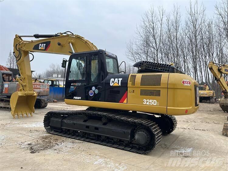 CAT 325D2 대형 굴삭기 29톤 이상