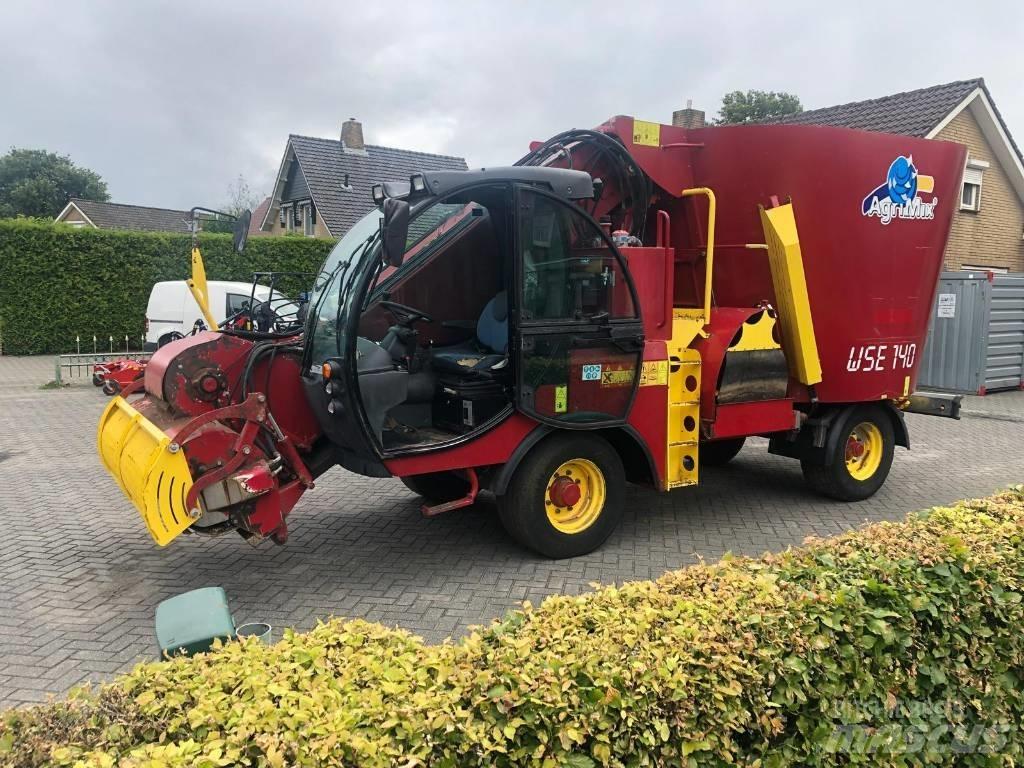  Agrimix WSE 140 사료 공급기