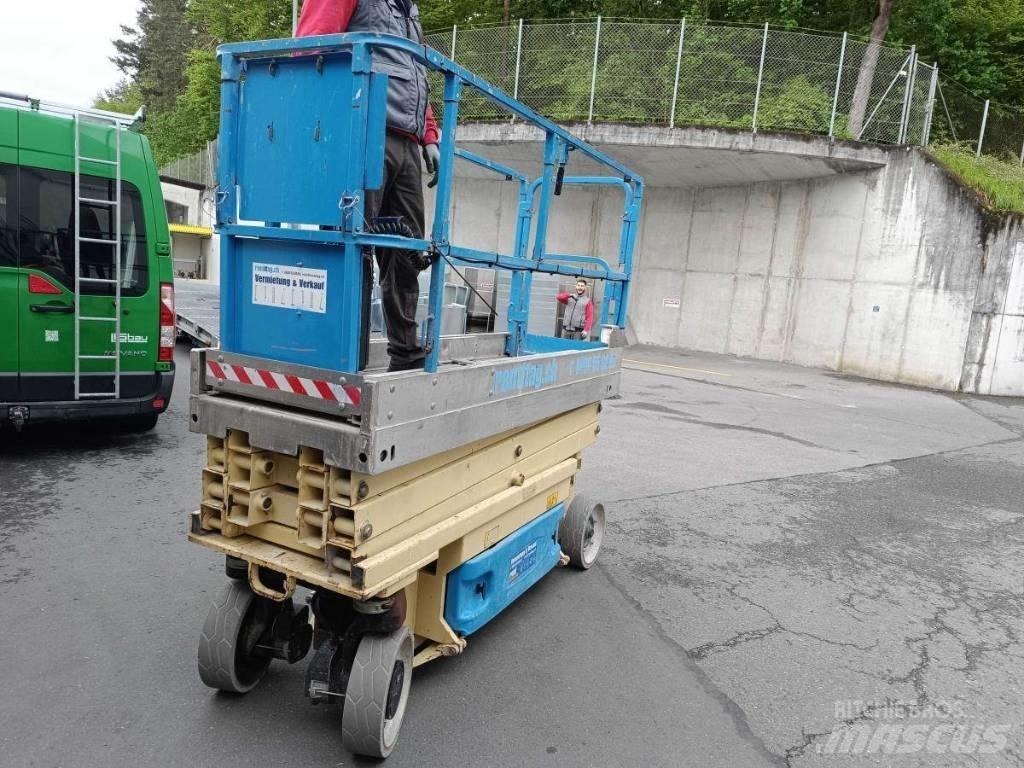 JLG 2030 ES 가위형 리프트