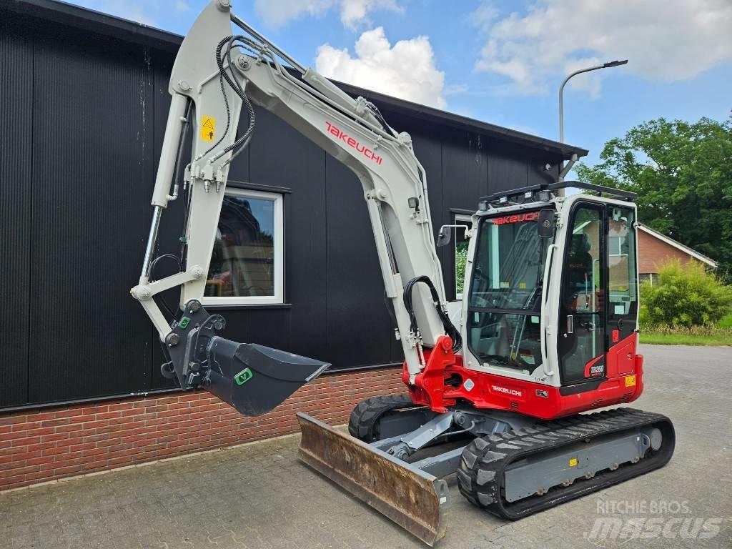 Takeuchi TB 260 소형 굴삭기 7톤 미만