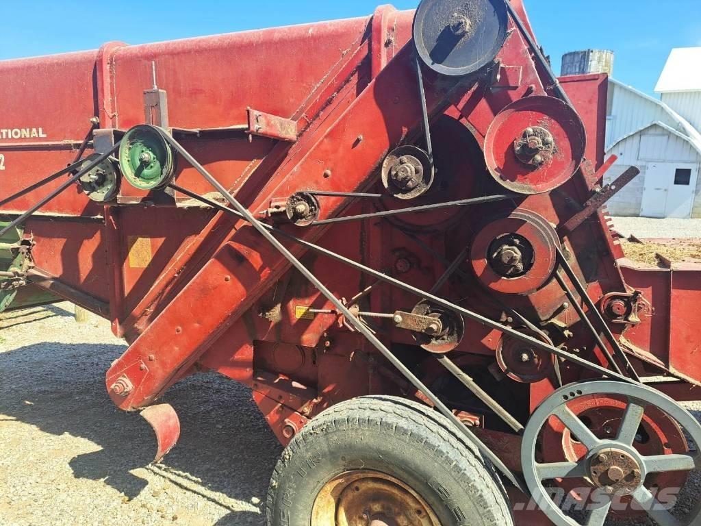 International 82 콤바인 헤드