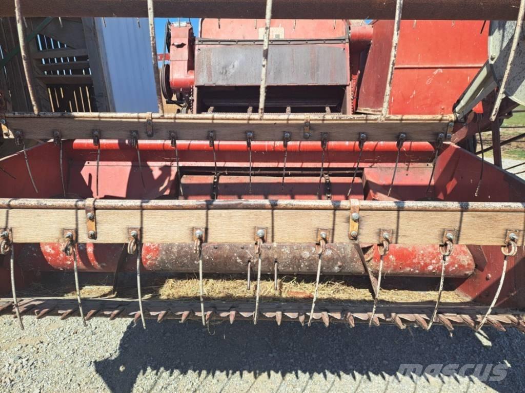 International 82 콤바인 헤드