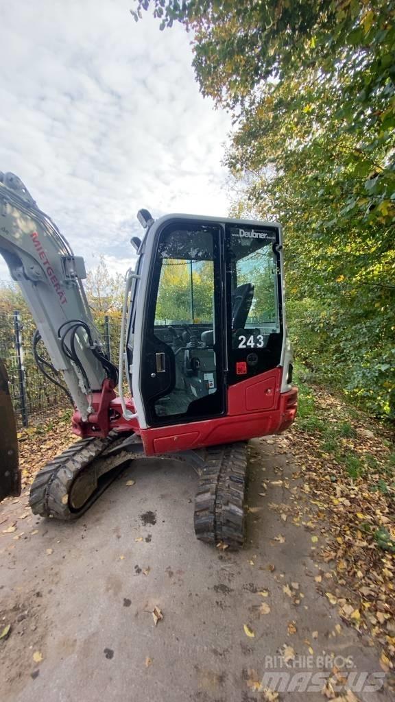 Takeuchi TB 240 소형 굴삭기 7톤 미만
