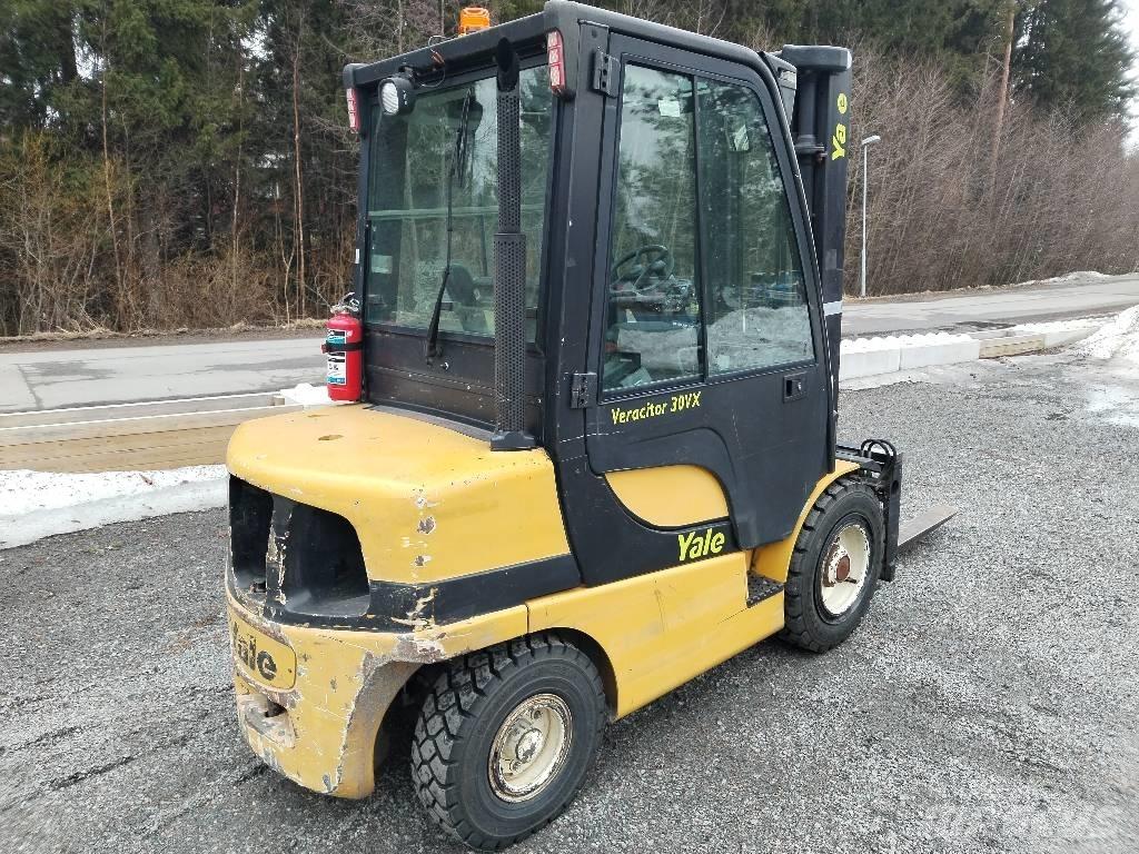 Yale GDP30VX E2345 디젤 지게차